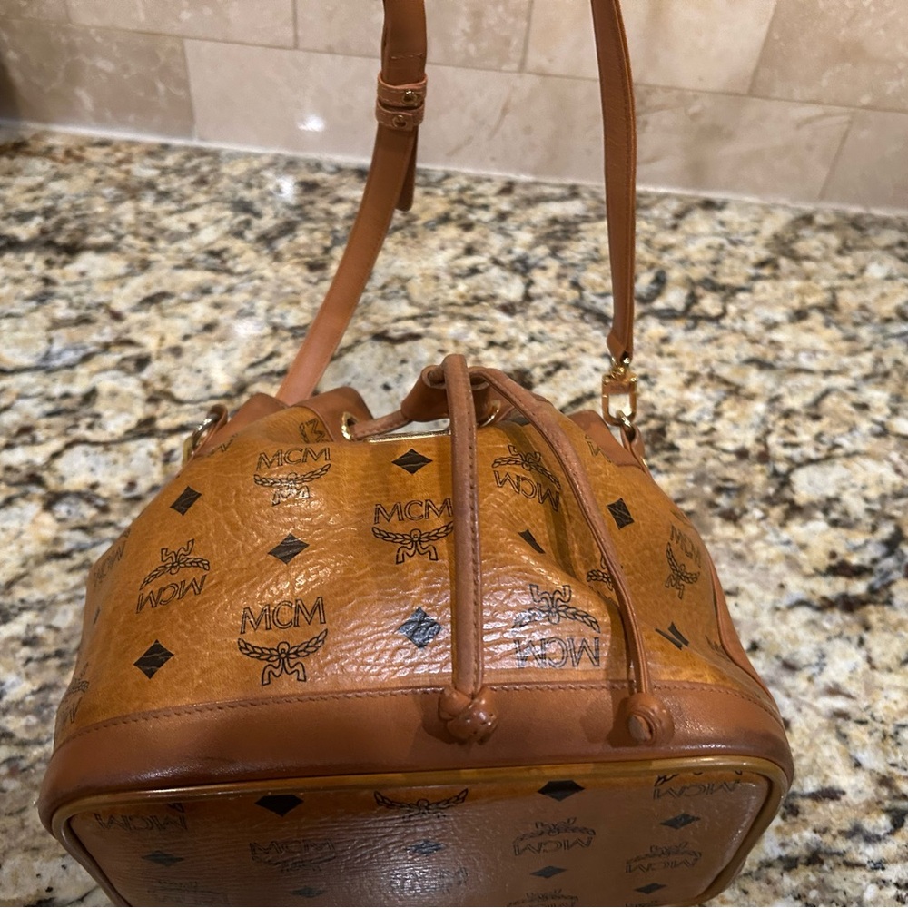 MCM Visetos Cognac Nappa Leather Monogram Drawstring Bucket Bag.  Authentic! - Picture 2 of 12